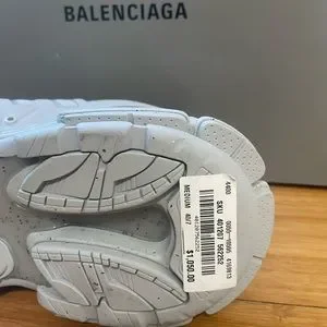 Mens size 40 Brand new never worn Balenciaga | Shoes | Mens Size 4 Brand New Never Worn | Poshmark main image 2